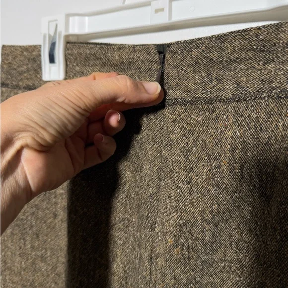 Club Monaco Brown Pencil Skirt for Work - Picture 5 of 7